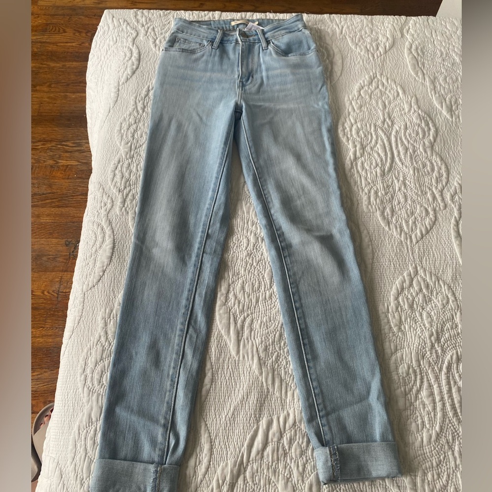 Levi's 721 high rise skinny in light blue - Picture 5 of 7